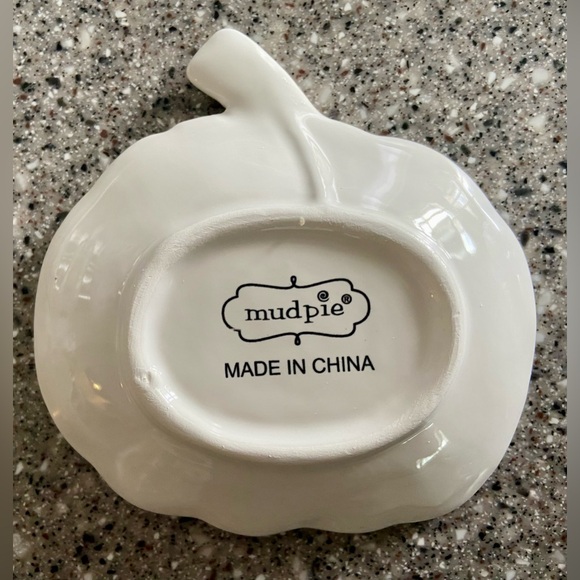 Mud Pie Pumpkin Dishes- Set of 3 - Picture 7 of 10